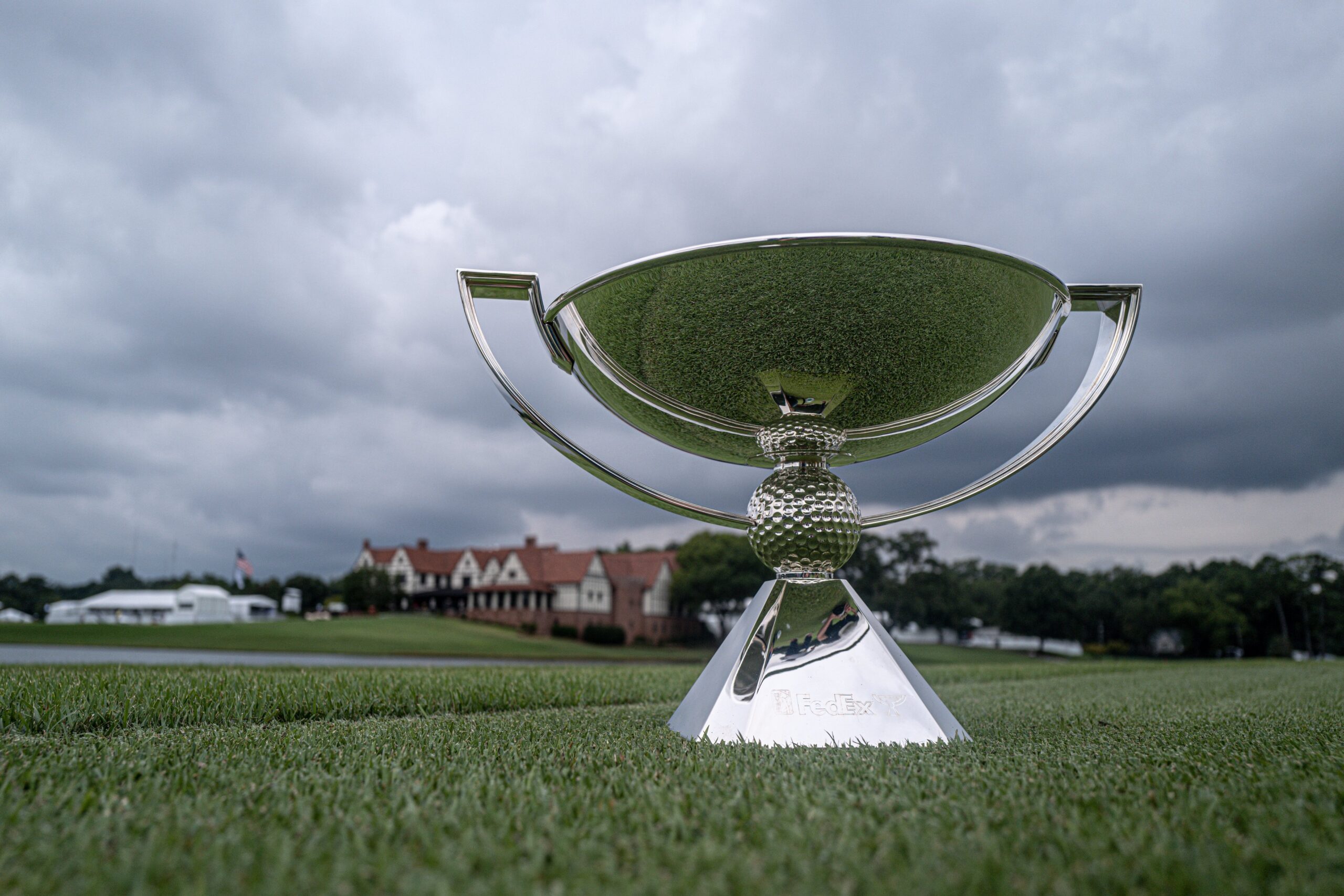 ¿Cómo arranca el tablero del TOUR Championship?