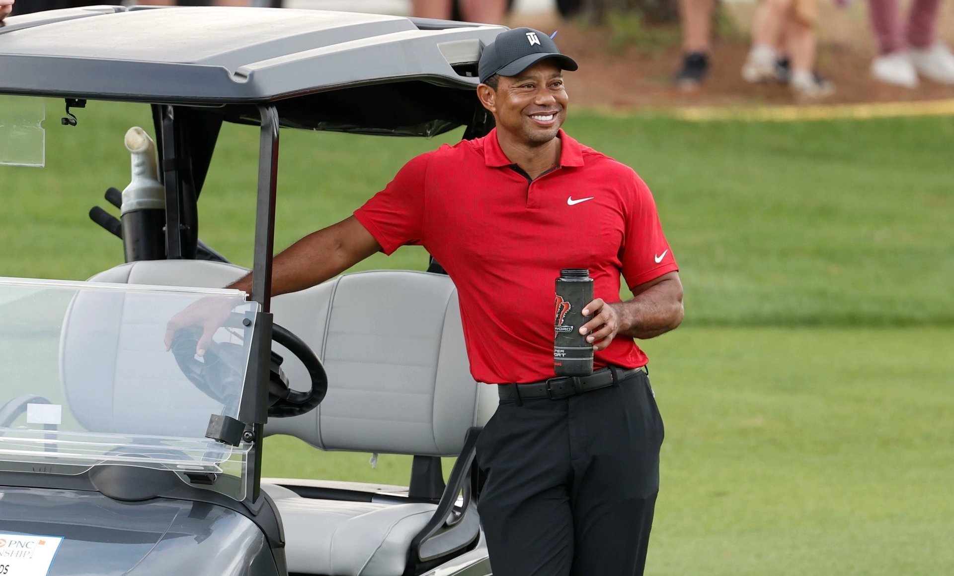 Tiger Woods: “Puedo jugar golf; caminar, no”