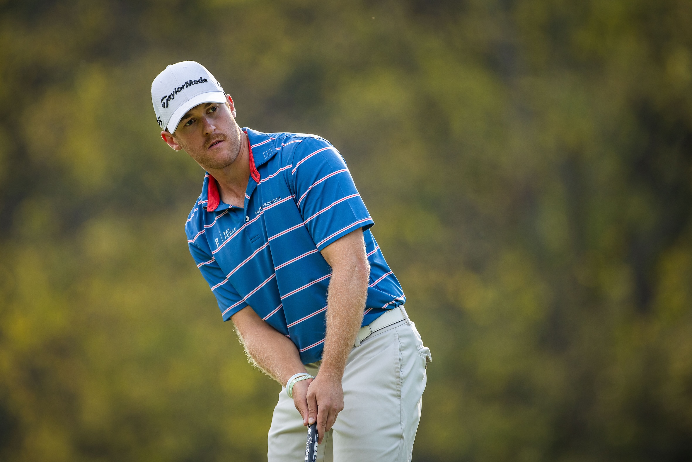 Luis Carrera lidera otra vez rumbo al domingo en Sunshine Tour