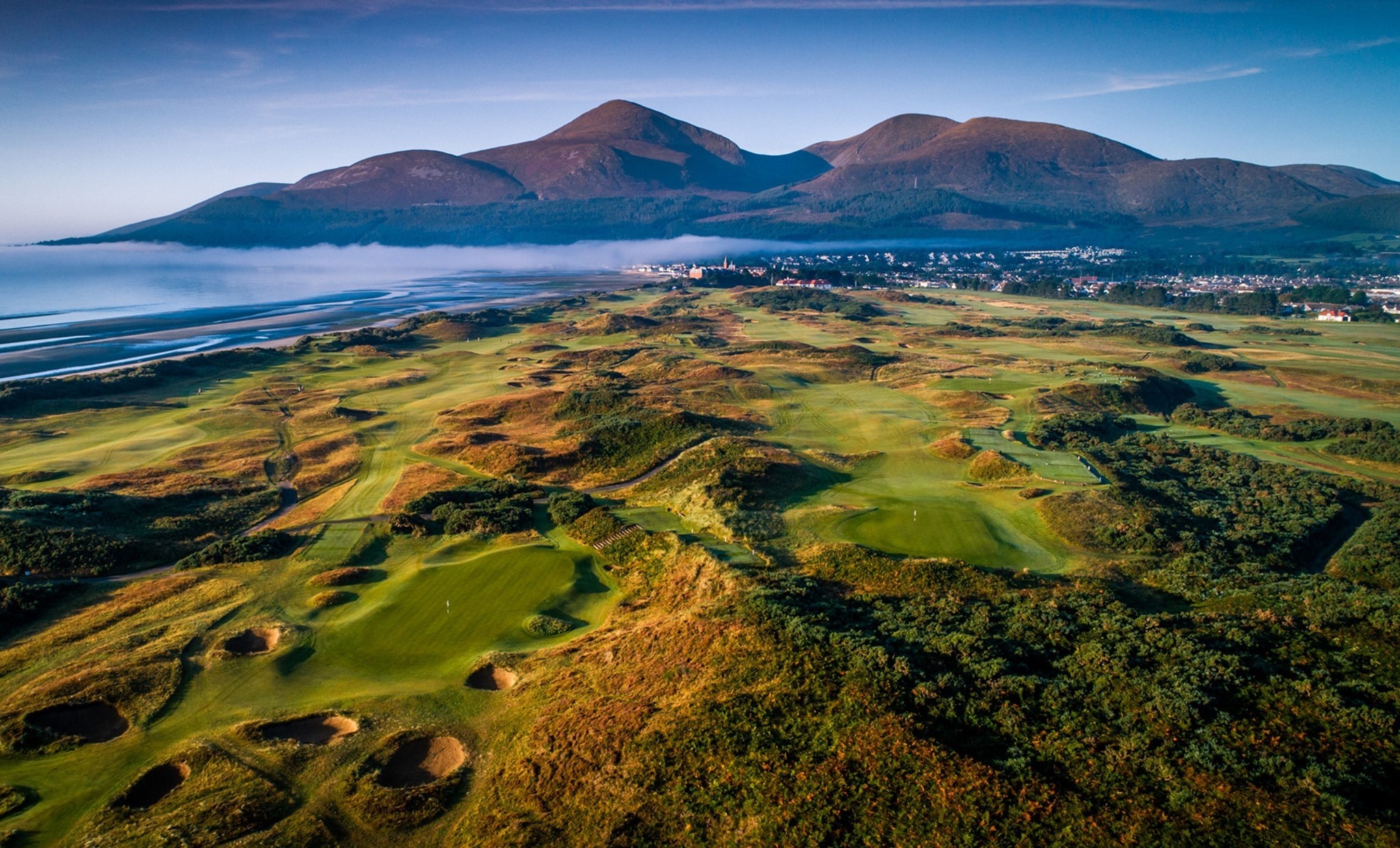 Irlanda: tierra de hospitalidad, Guinness… y el mejor golf del mundo