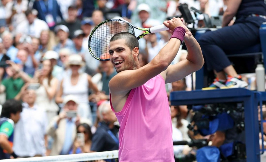 Alcaraz vence a Sergio García en ronda de golf
