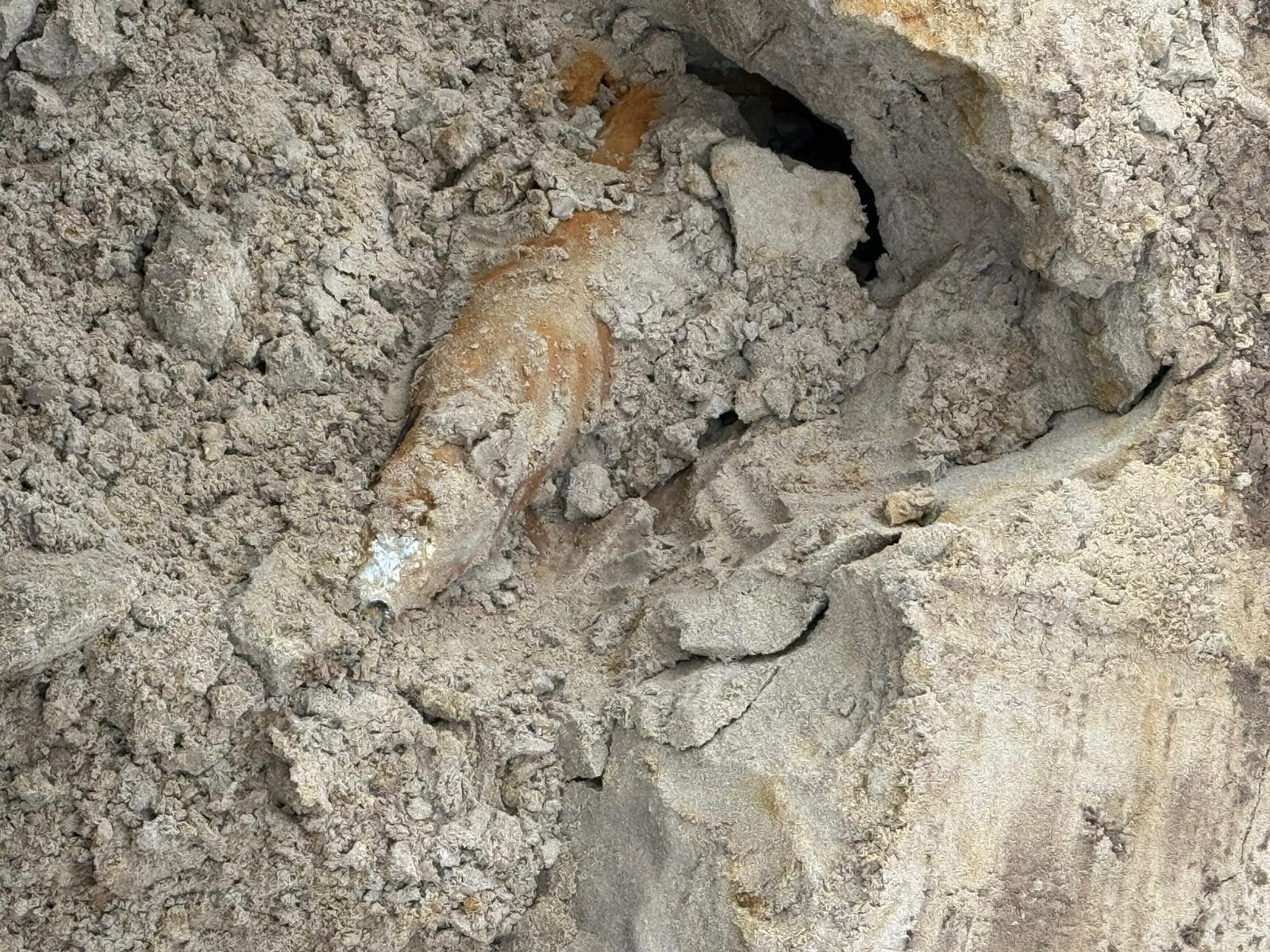 VIDEO: Explota en campo de golf bomba de la Segunda Guerra Mundial