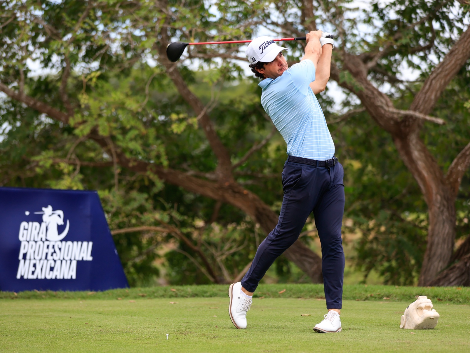 Sebastián Vázquez, rumbo a la victoria en El Jaguar