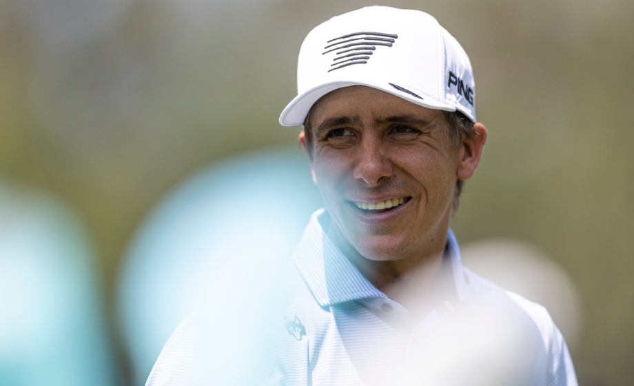 Carlos Ortiz se revienta un 60 en LIV Golf Hong Kong